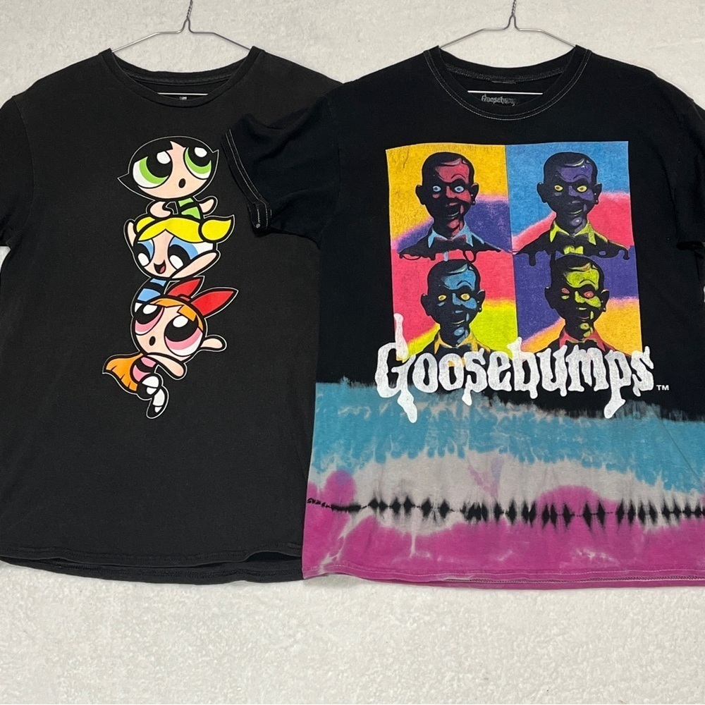 Cartoon Network Powerpuff Girls and Goosebumps Women's T-shirt Bundle Size S/M